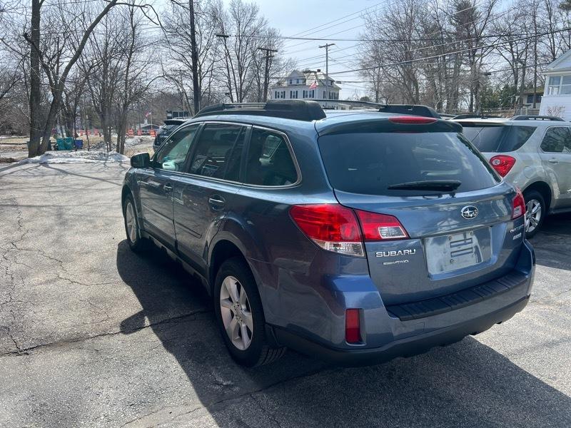 Subaru Outback 2.5i Premium 2013
