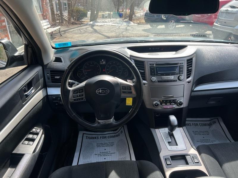 Subaru Outback 2.5i Premium 2013