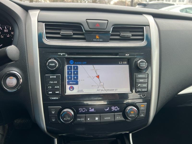 Nissan Altima 4dr Sdn V6 3.5 SV 2013