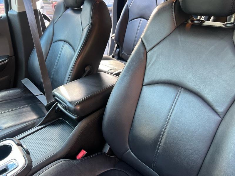 GMC Acadia SLT-1 AWD 2012