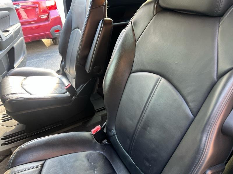 GMC Acadia SLT-1 AWD 2012