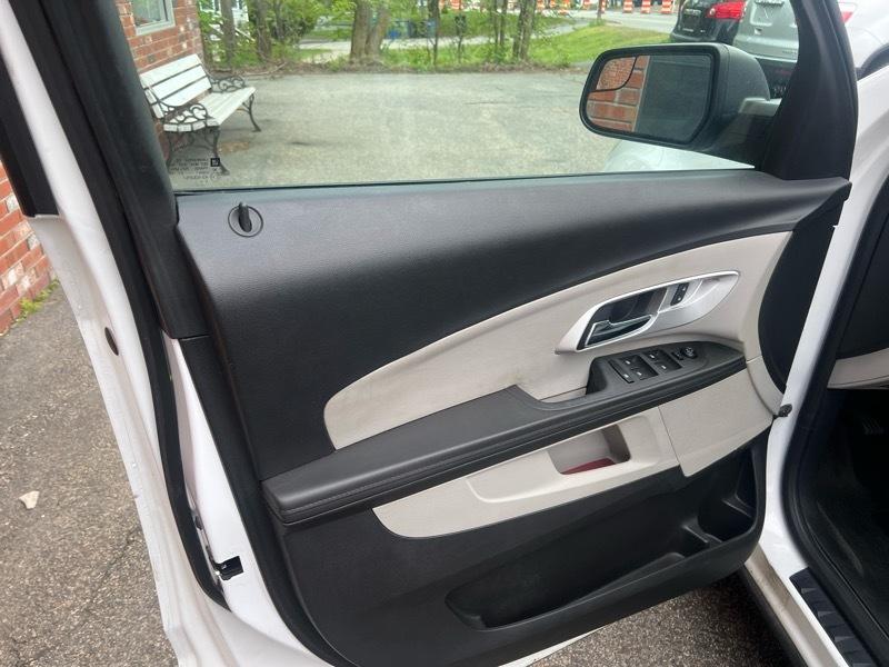 Chevrolet Equinox LS AWD 2012