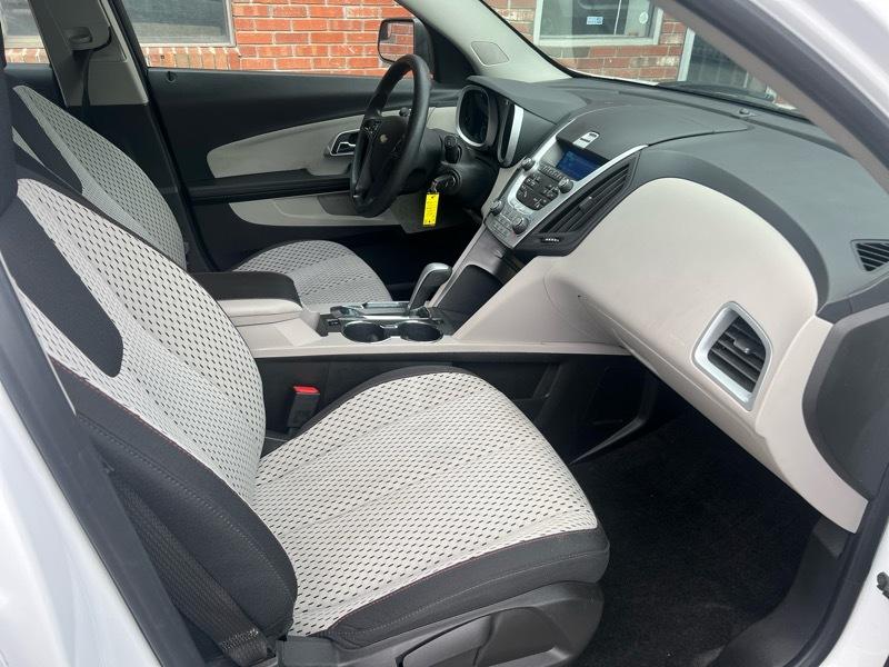 Chevrolet Equinox LS AWD 2012