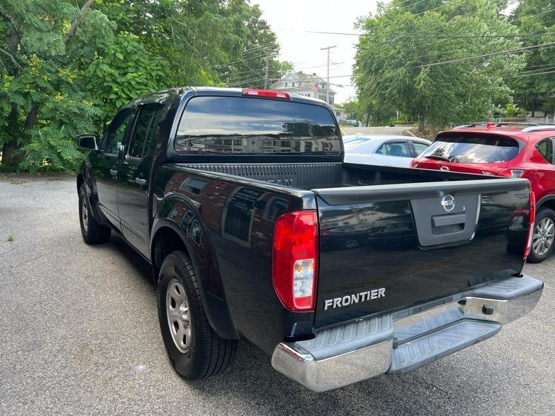 Nissan Frontier S Crew Cab 5AT 2WD 2016