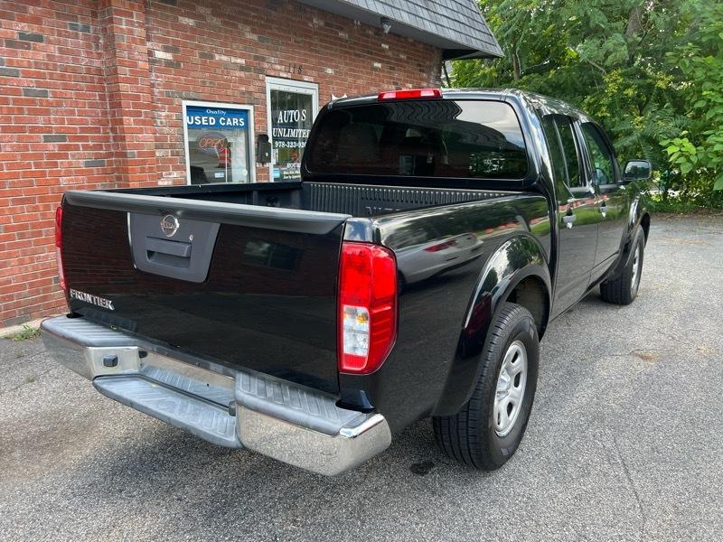Nissan Frontier S Crew Cab 5AT 2WD 2016