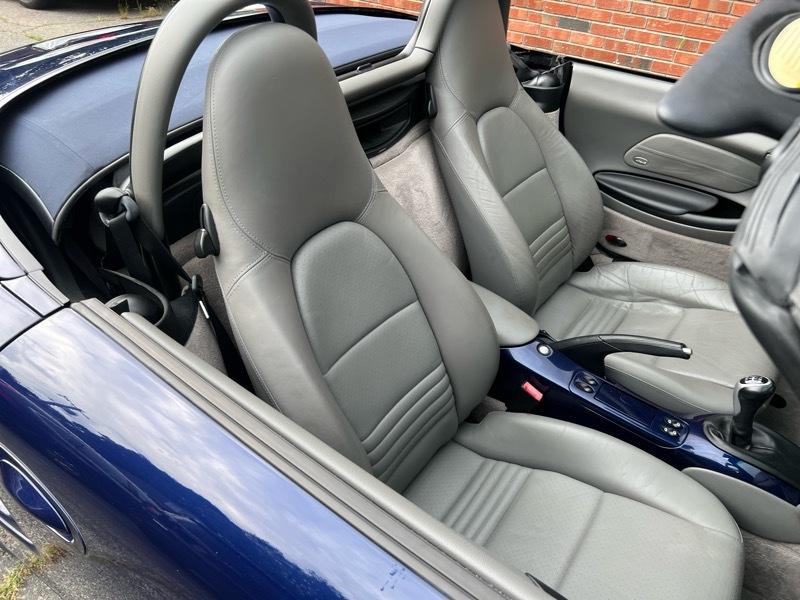 Porsche Boxster Base 2002