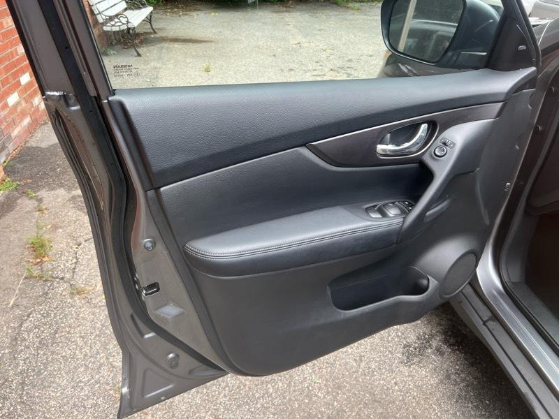 Nissan Rogue SV AWD 2015