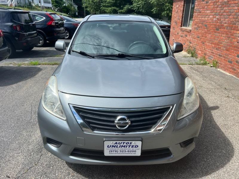 Nissan Versa 1.6 SV Sedan 2012