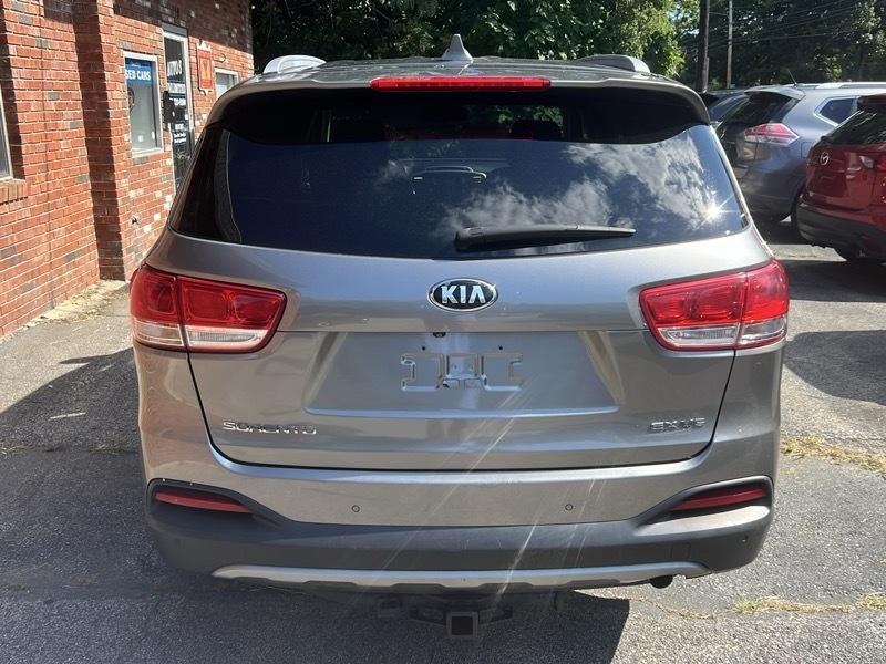 Kia Sorento EX V6 AWD 2016