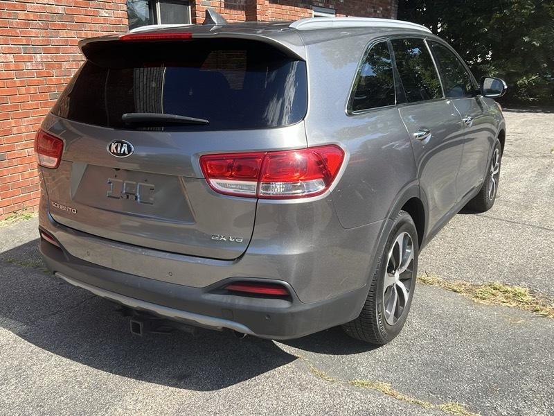 Kia Sorento EX V6 AWD 2016