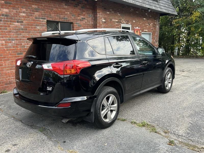 Toyota RAV4 XLE AWD 2015