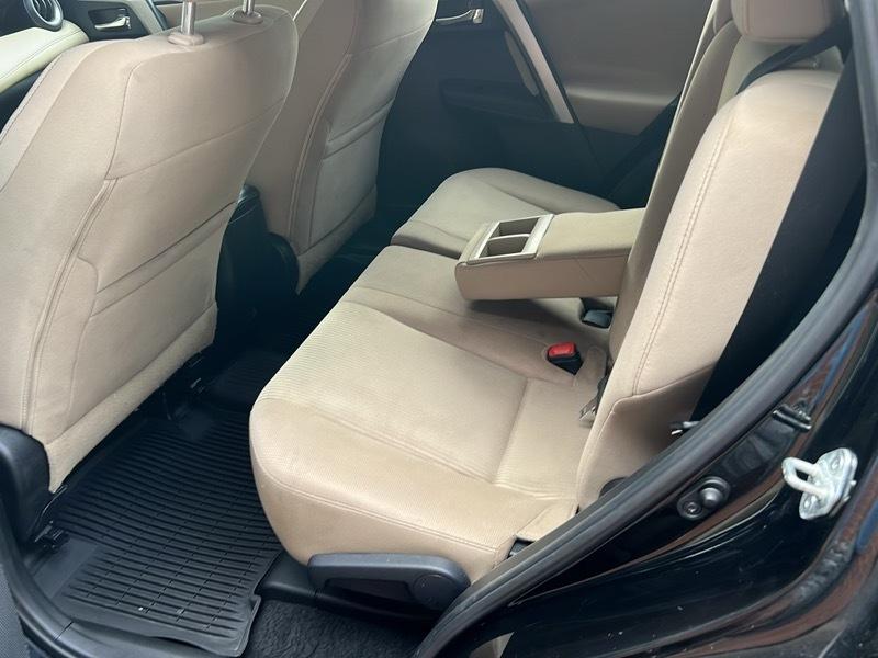 Toyota RAV4 XLE AWD 2015