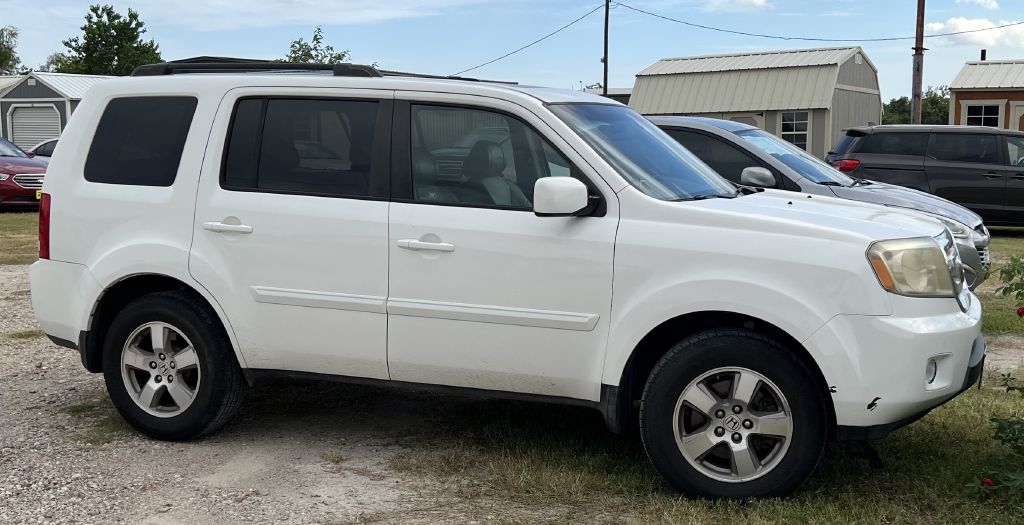 Used 2011 Honda Pilot EXL 2WD 5Spd AT for Sale in Angleton TX 77515
