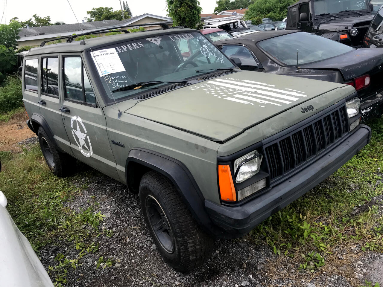 Jeep Cherokee Sport 4-Door 4WD 1996