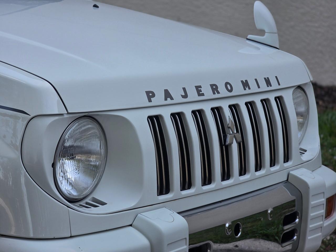 Mitsubishi Pajero  1998