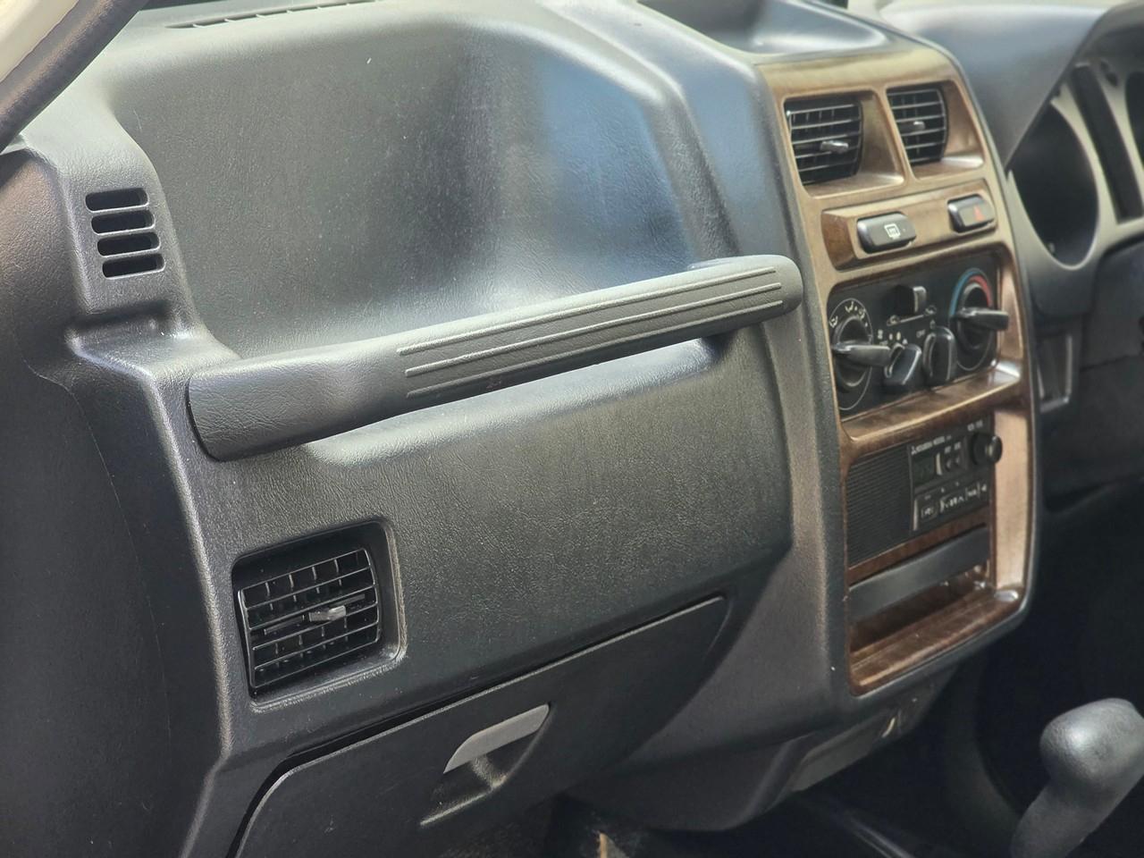 Mitsubishi Pajero  1998