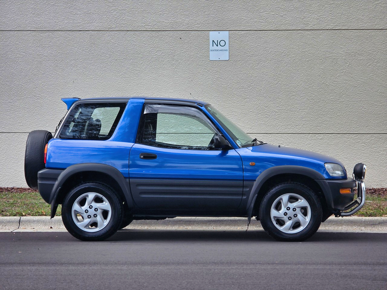 Toyota RAV4  1996