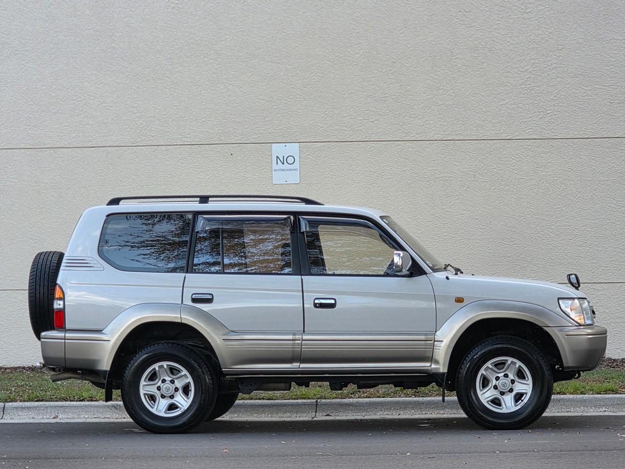 Toyota Land Cruiser Prado  1999