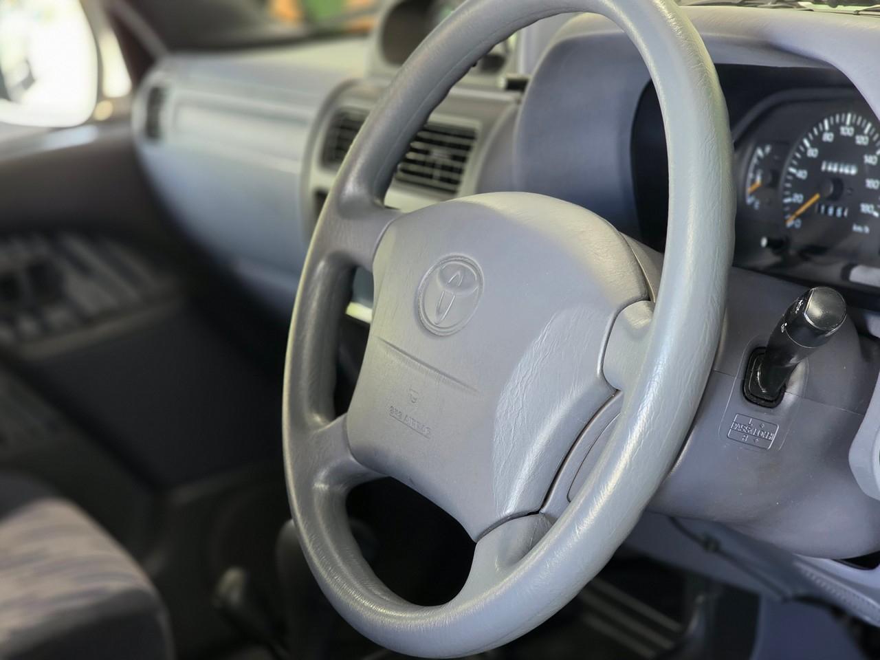 Toyota Land Cruiser Prado  1999