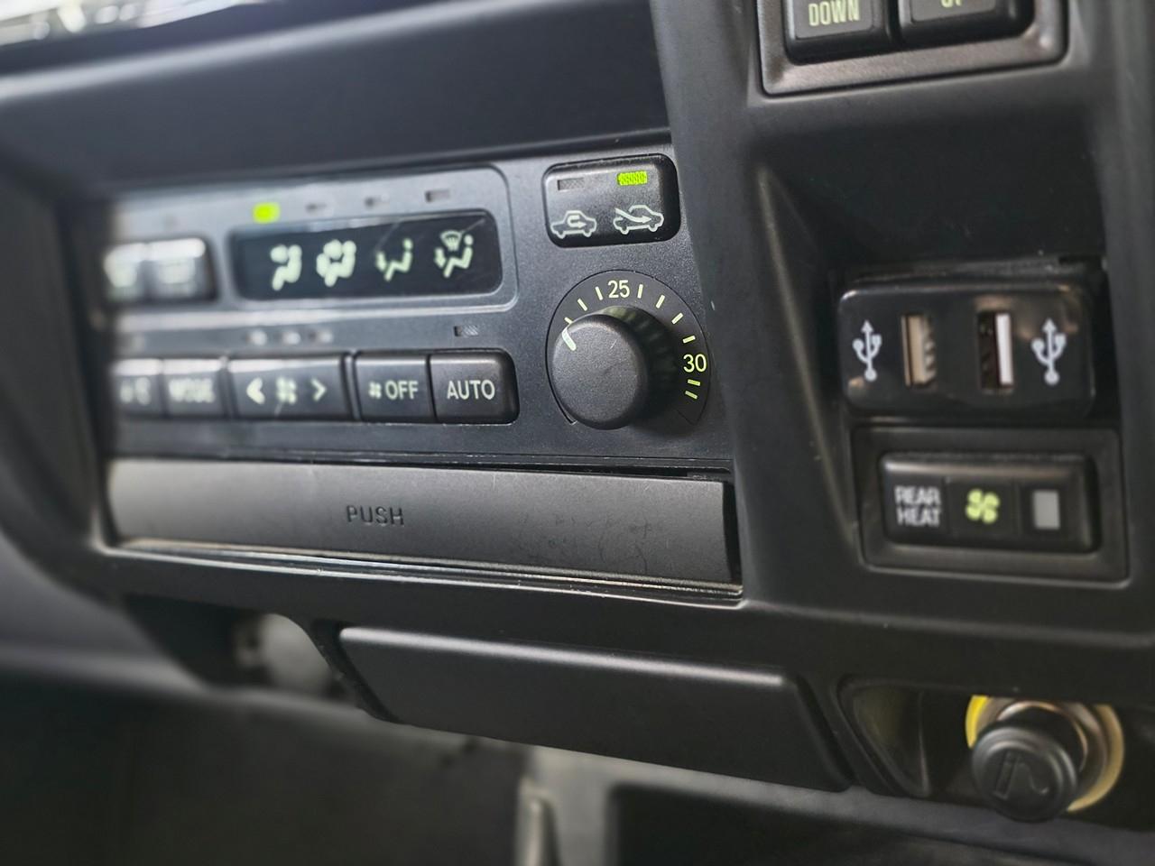 Toyota Land Cruiser Prado  1999