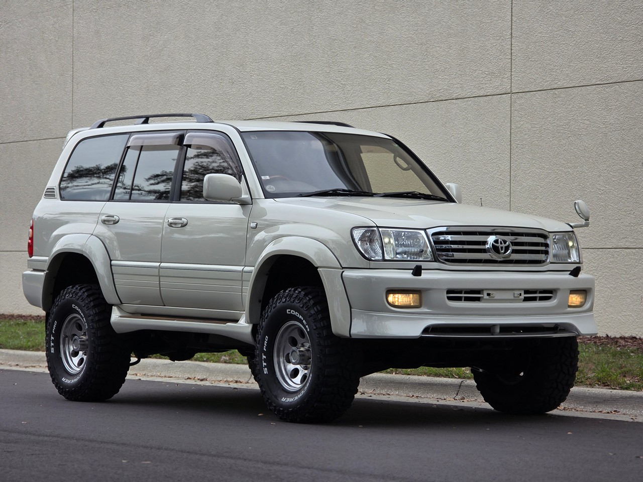 Toyota Land Cruiser  2000