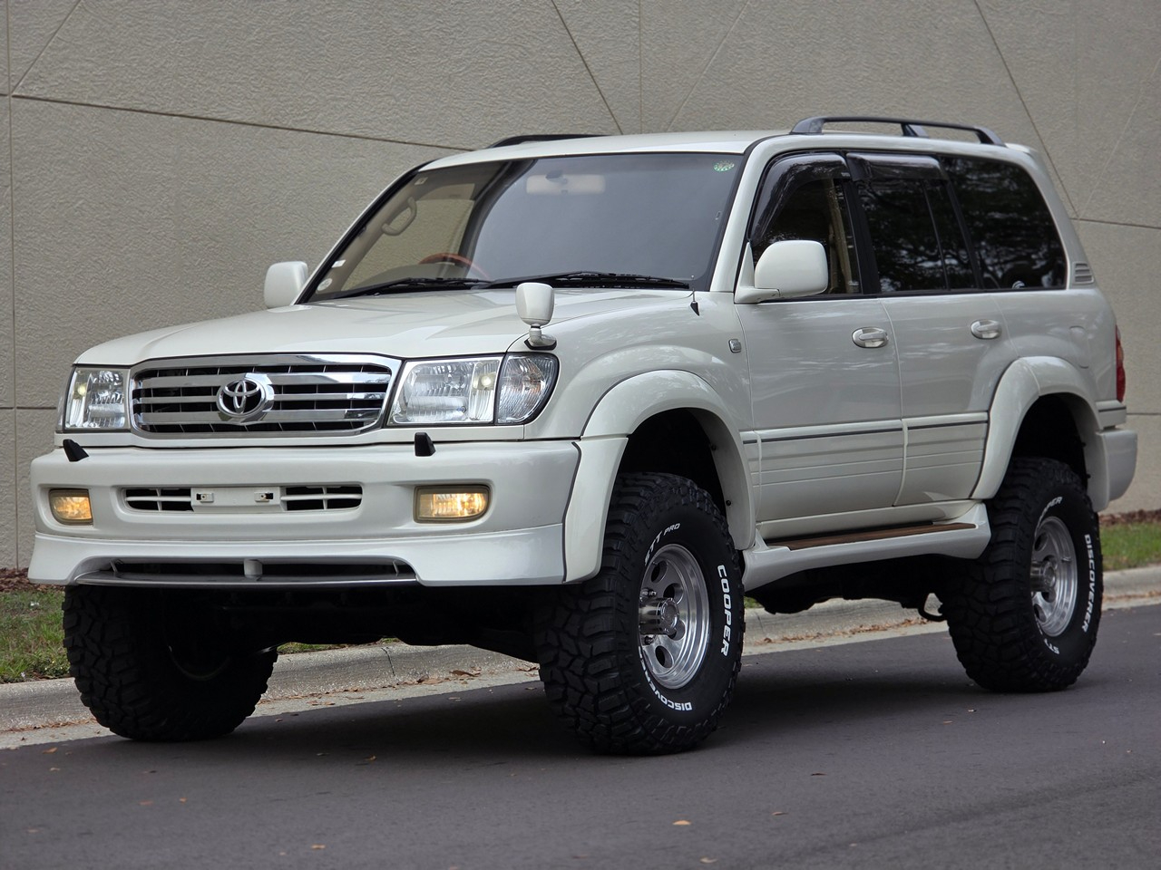 Toyota Land Cruiser  2000
