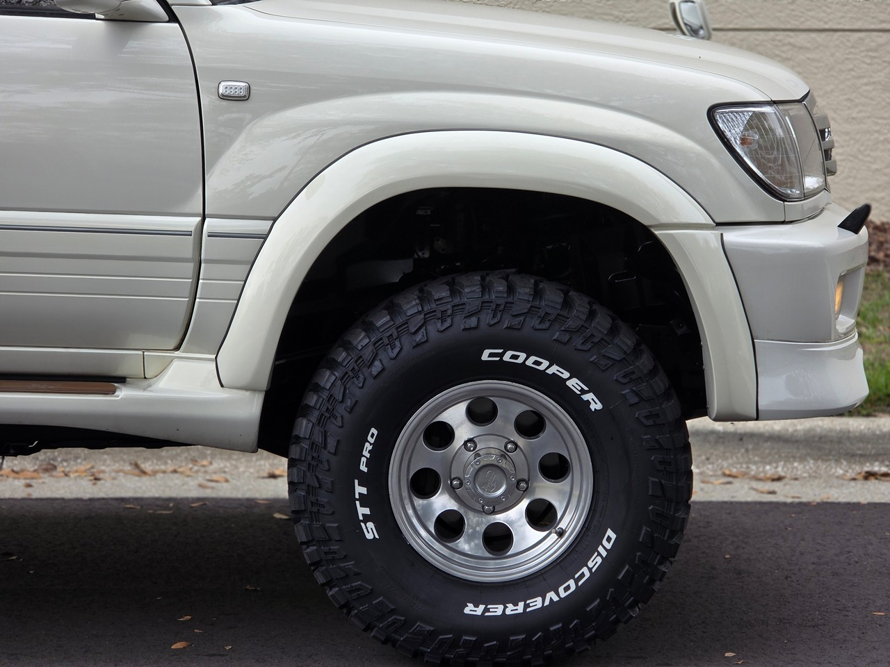 Toyota Land Cruiser  2000