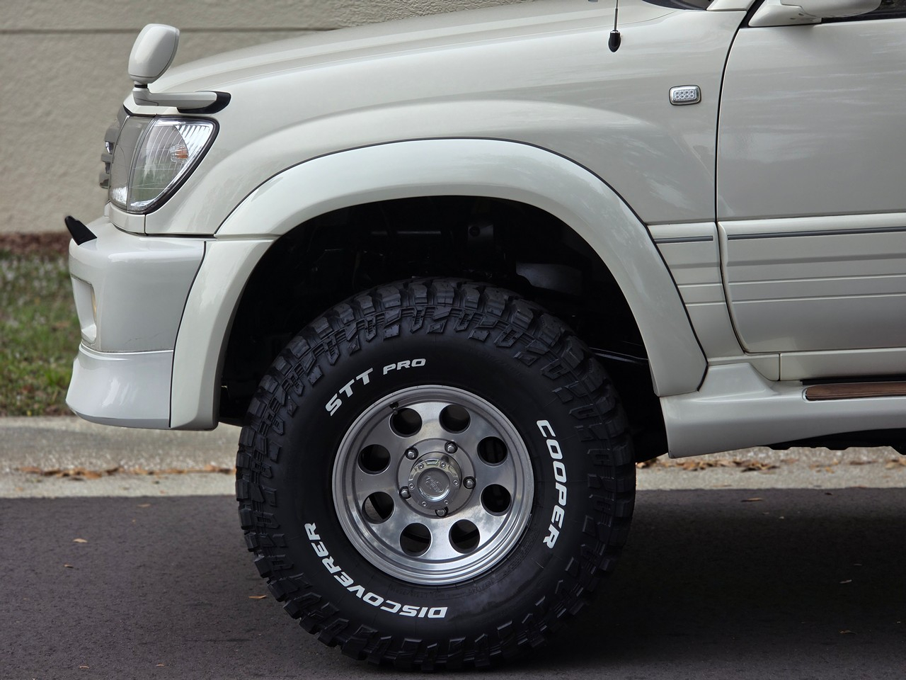 Toyota Land Cruiser  2000
