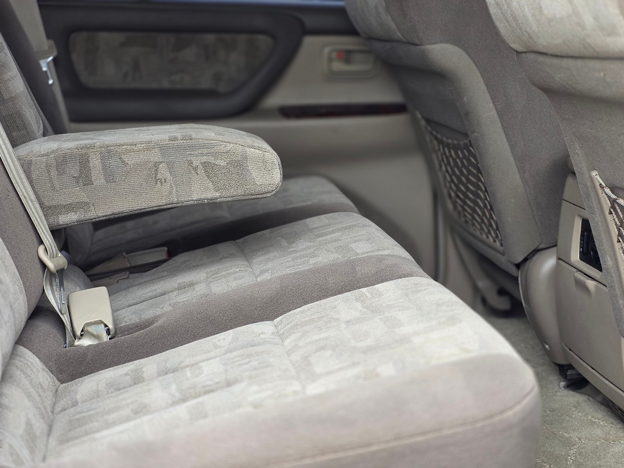 Toyota Land Cruiser  2000