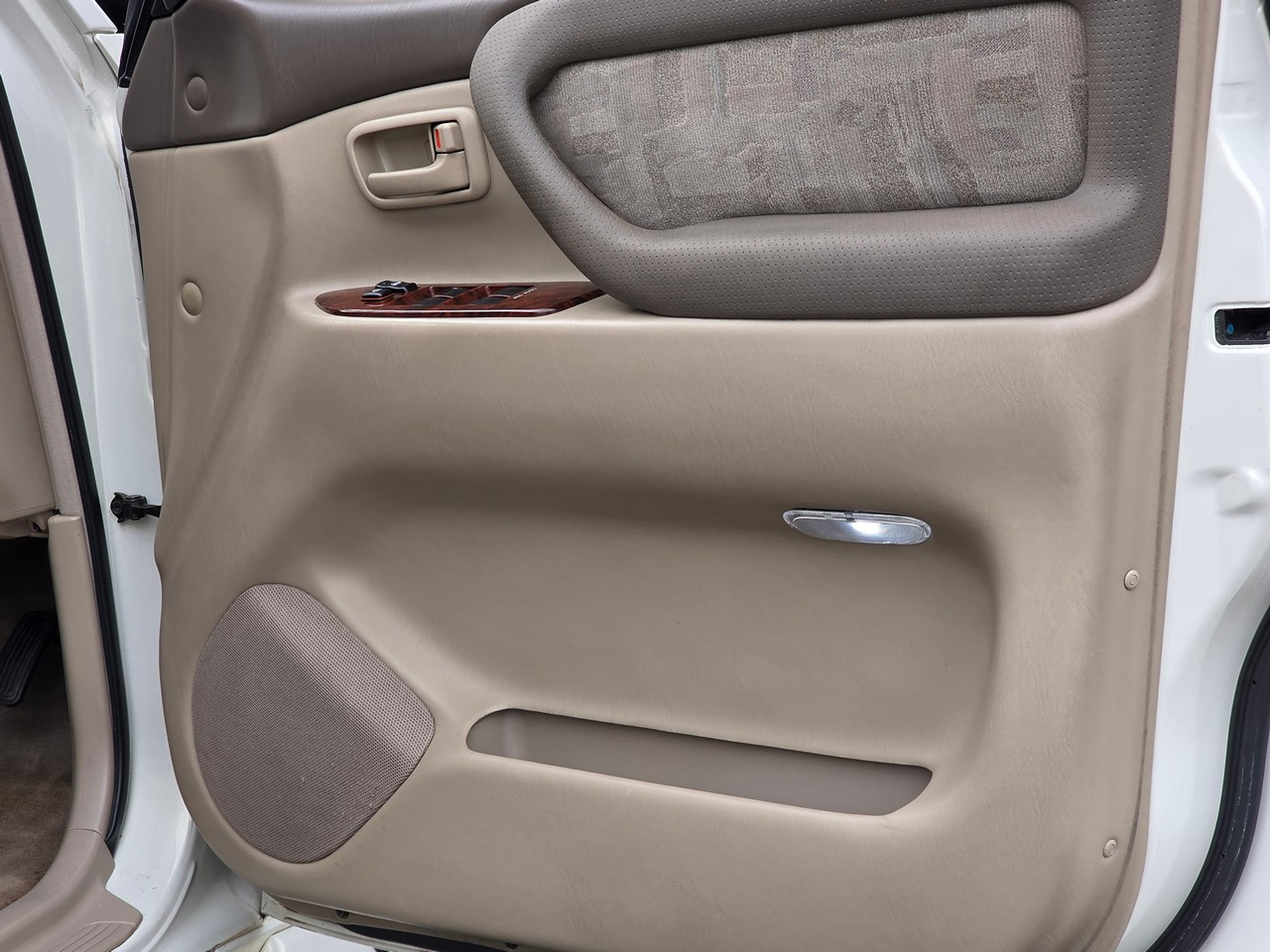 Toyota Land Cruiser  2000