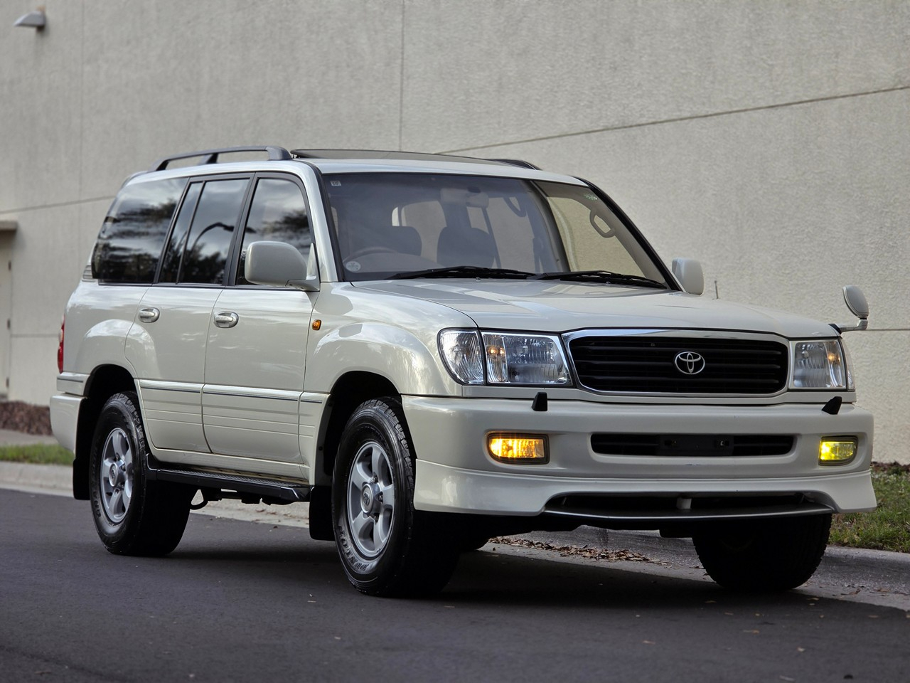 Toyota Land Cruiser  2000