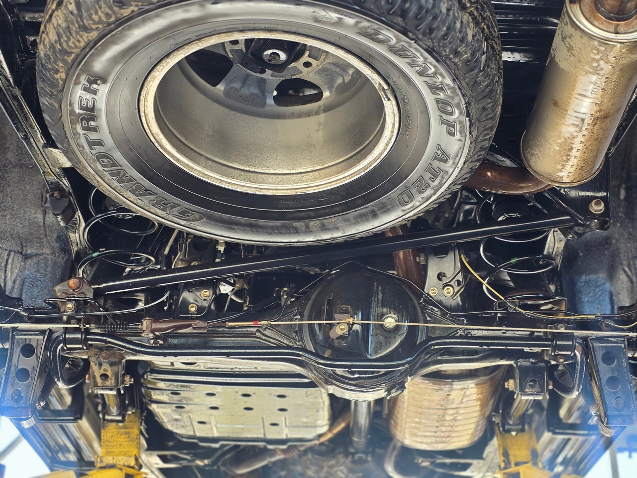 Toyota Land Cruiser  2000