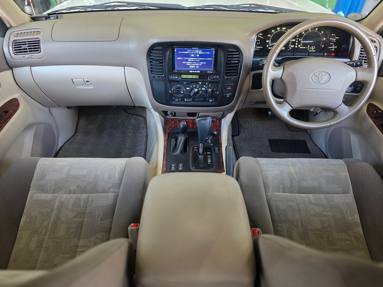 Toyota Land Cruiser  2000