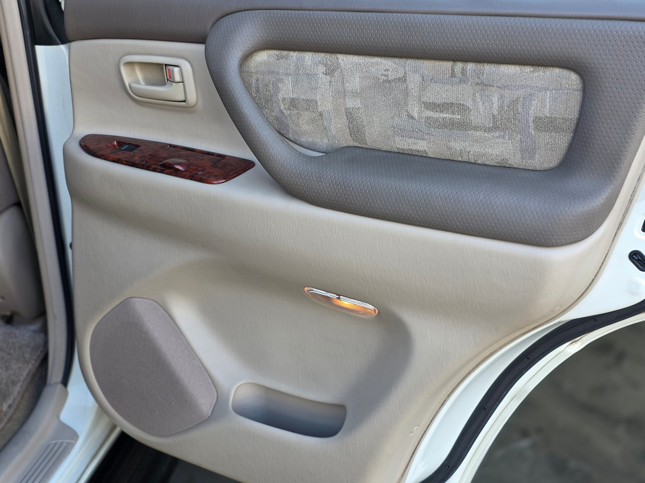 Toyota Land Cruiser  2000