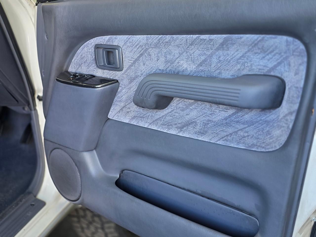 Toyota Land Cruiser Prado  1997