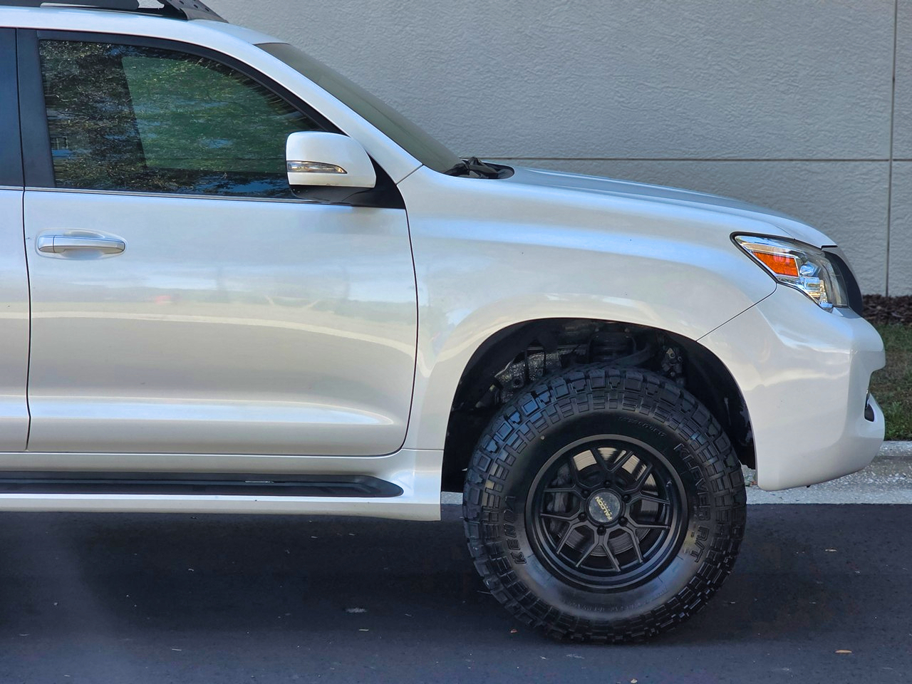 Lexus GX 460 Sport Utility 2011 Lexus GX 460 Sport Utility 2011