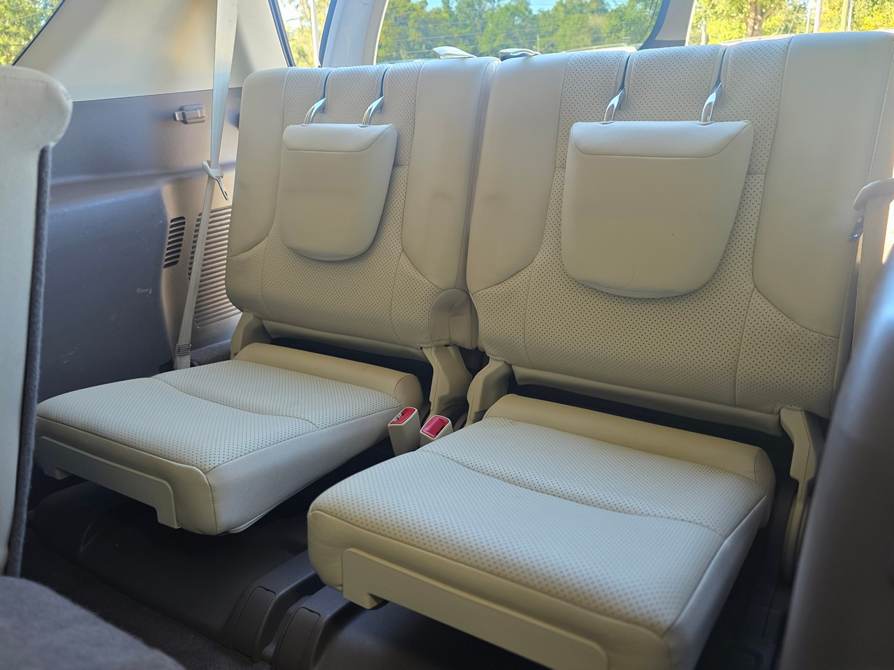 Lexus GX 460 Sport Utility 2011 Lexus GX 460 Sport Utility 2011