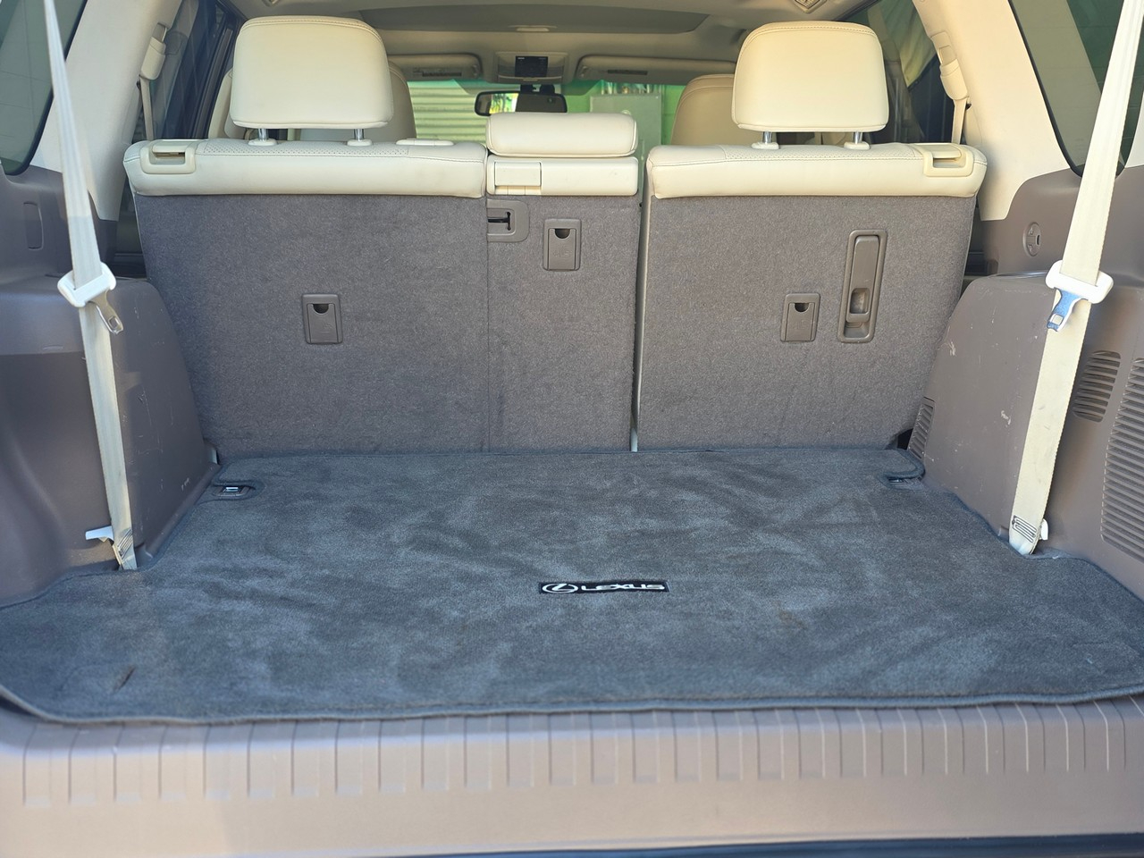 Lexus GX 460 Sport Utility 2011 Lexus GX 460 Sport Utility 2011