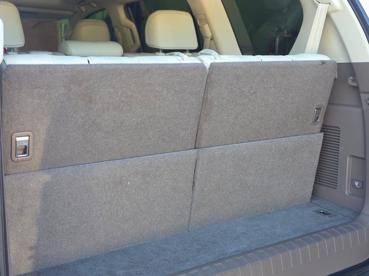 Lexus GX 460 Sport Utility 2011 Lexus GX 460 Sport Utility 2011