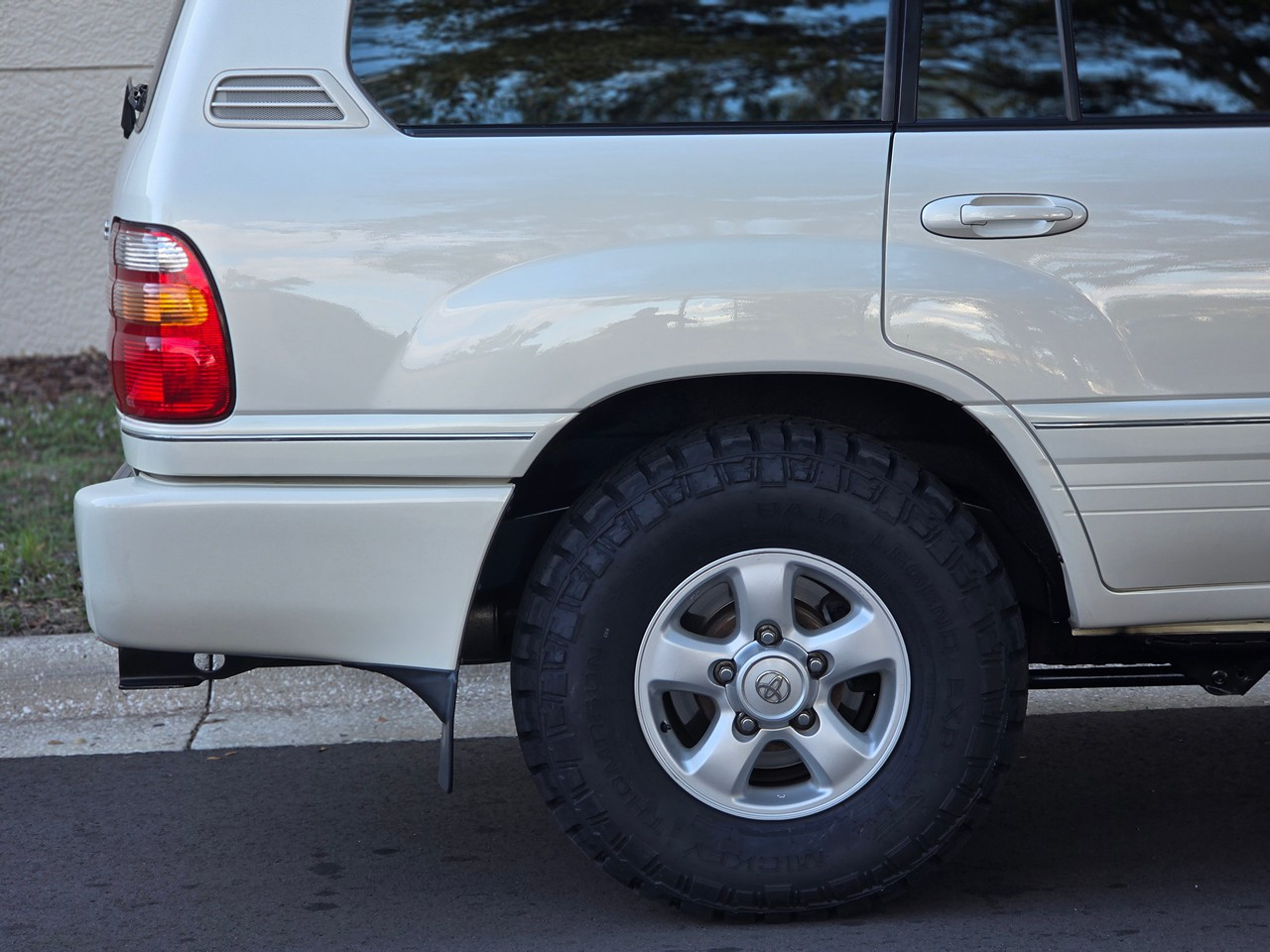 Toyota Land Cruiser  2000