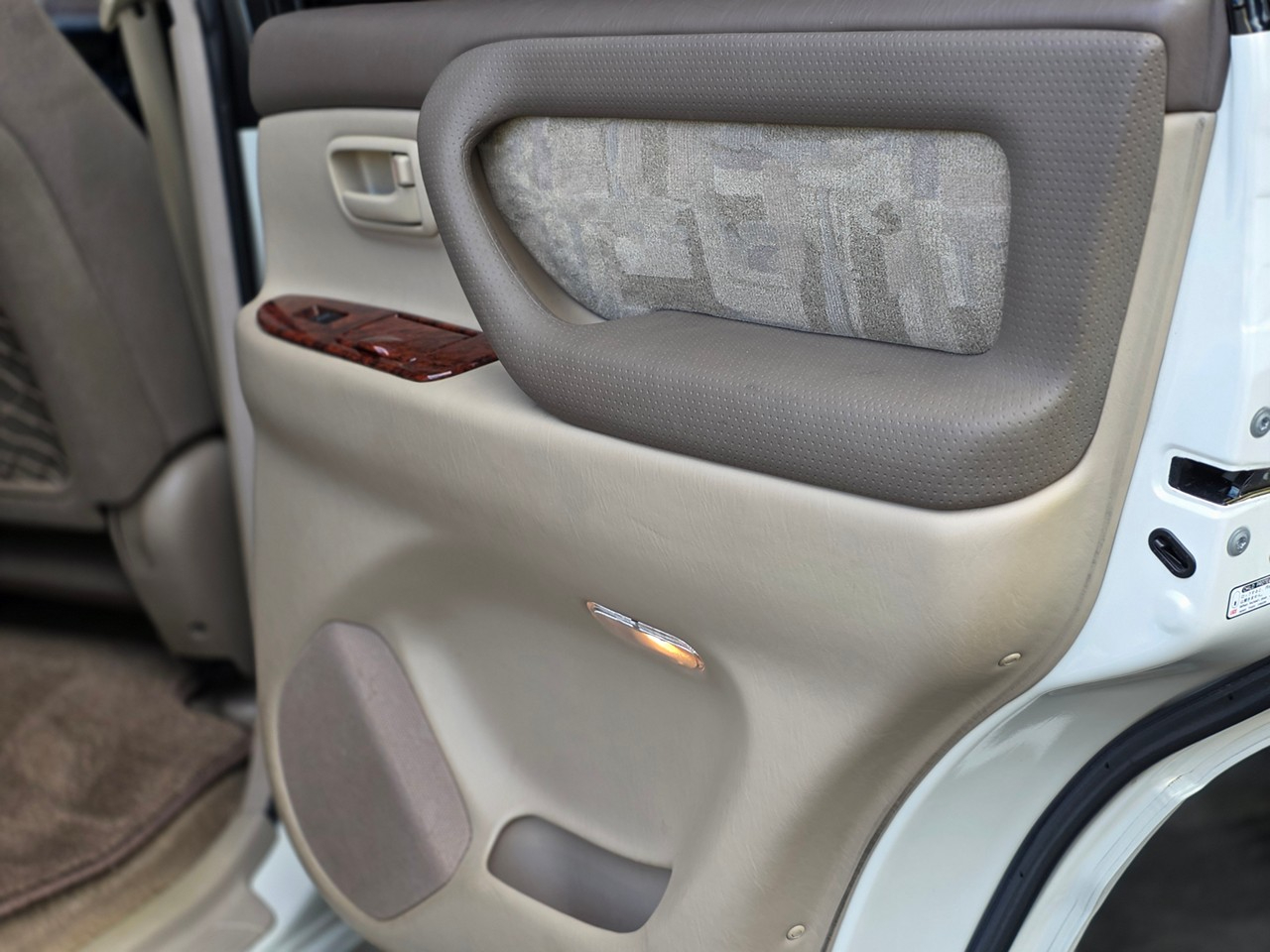 Toyota Land Cruiser  2000