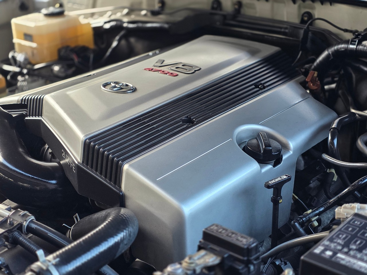 Toyota Land Cruiser  2000