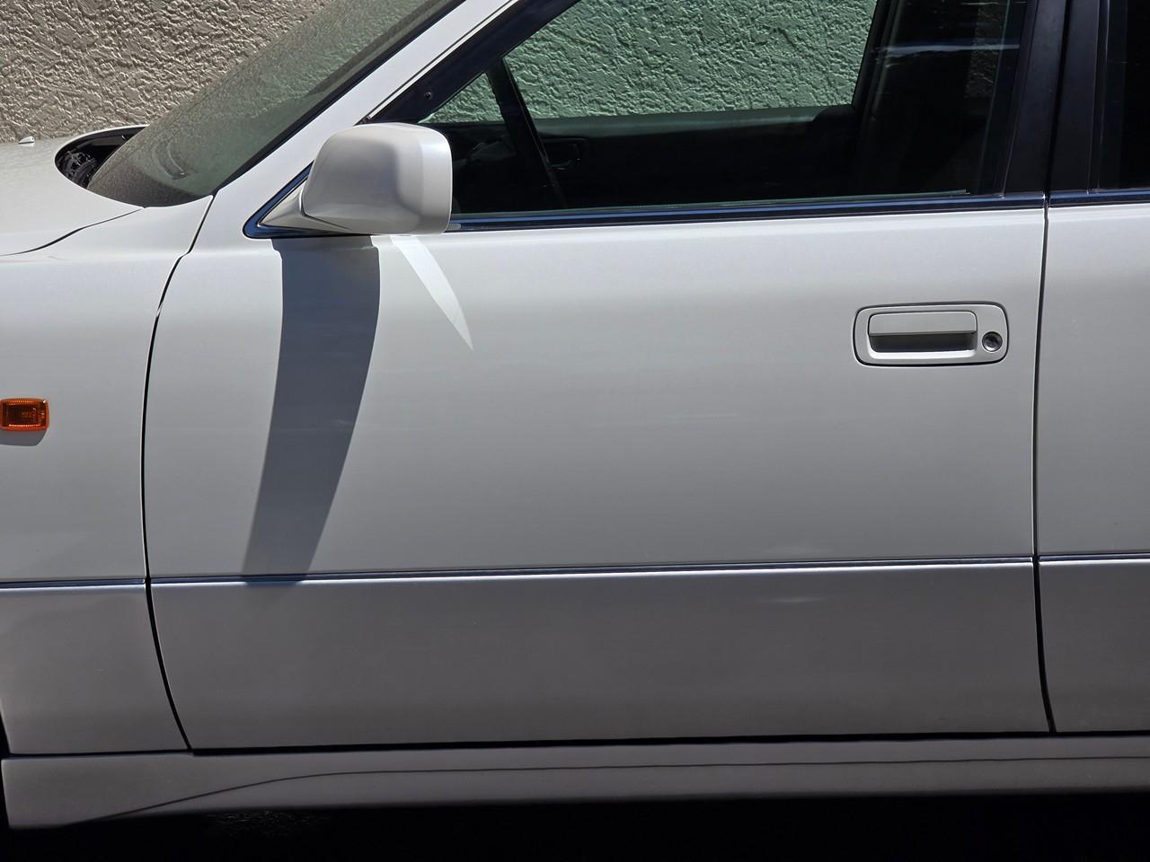 Toyota Celsior  1999
