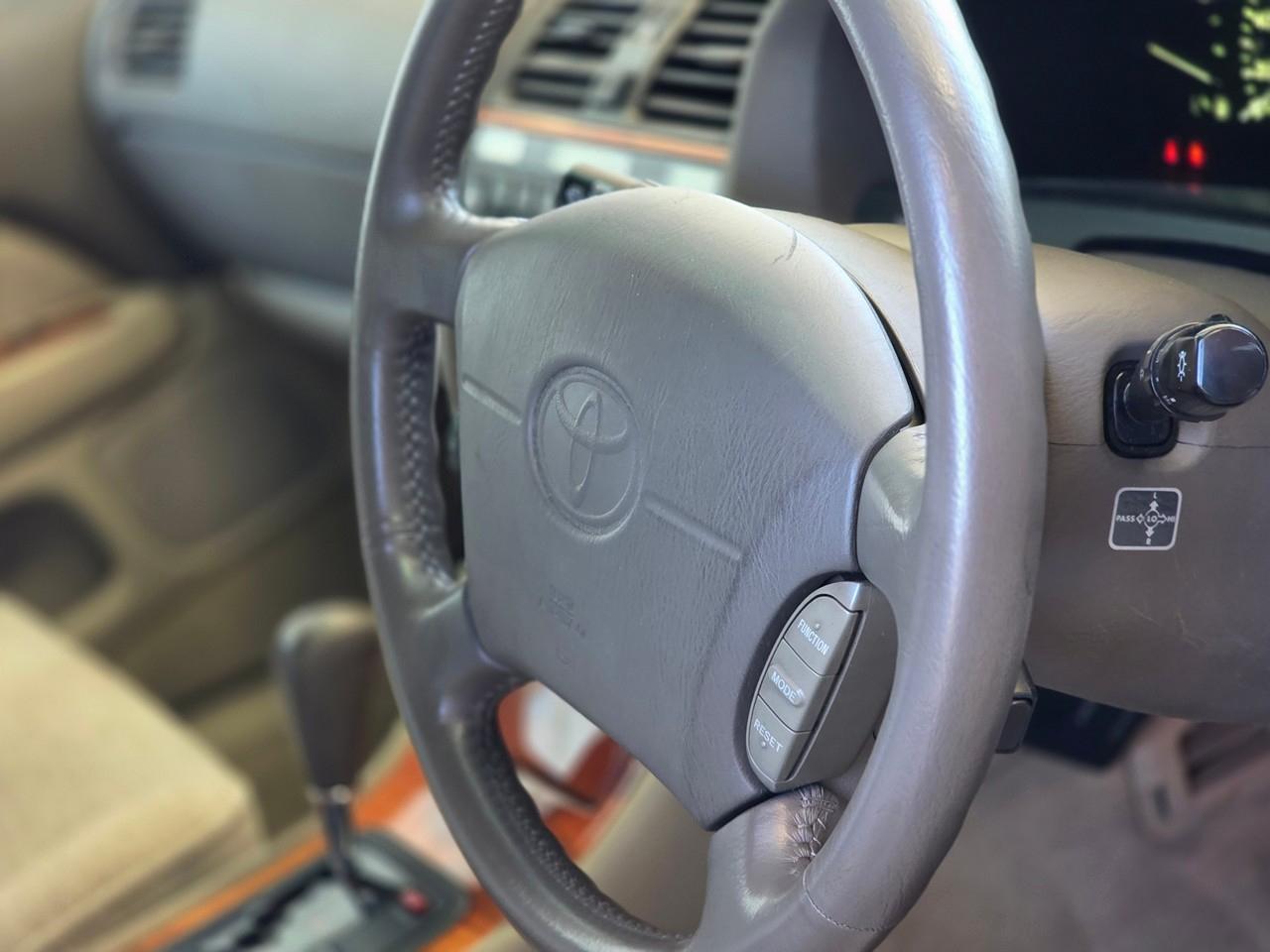 Toyota Celsior  1999