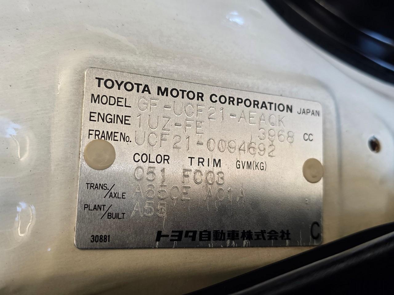 Toyota Celsior  1999