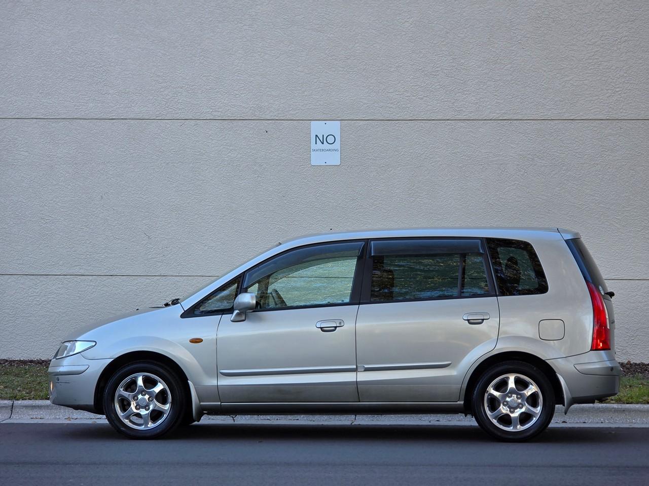 Mazda MPV  2000