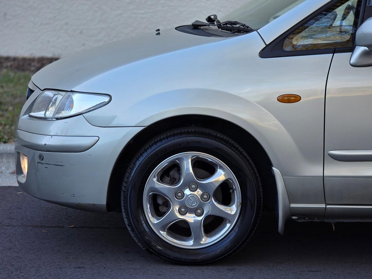 Mazda MPV  2000