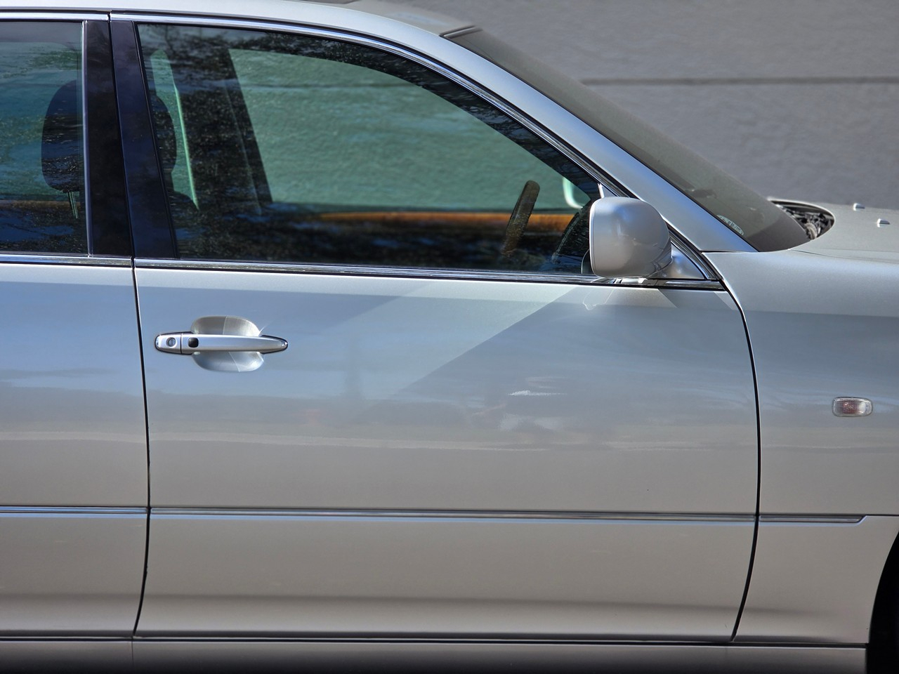 Toyota Celsior  2001