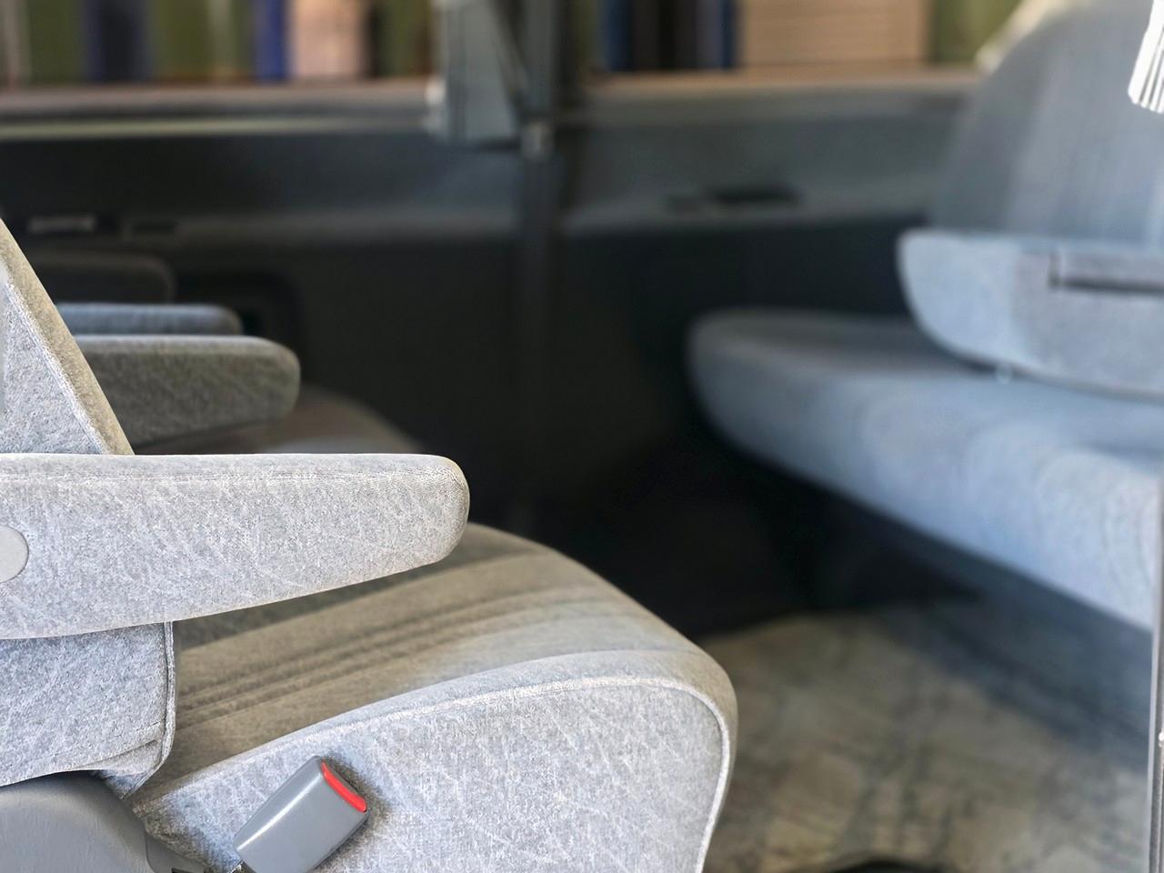 Toyota Granvia  1996