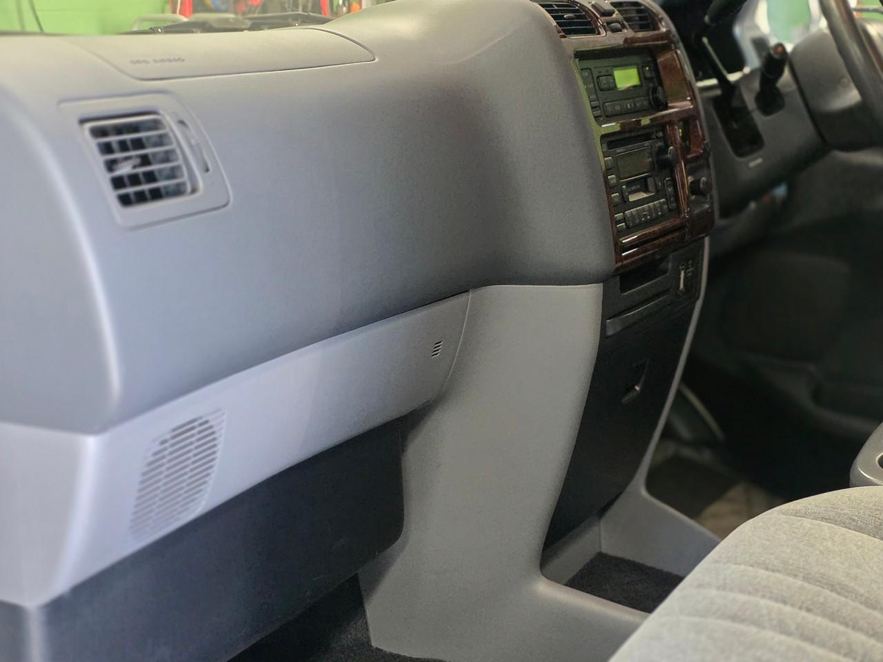 Toyota Granvia  1996